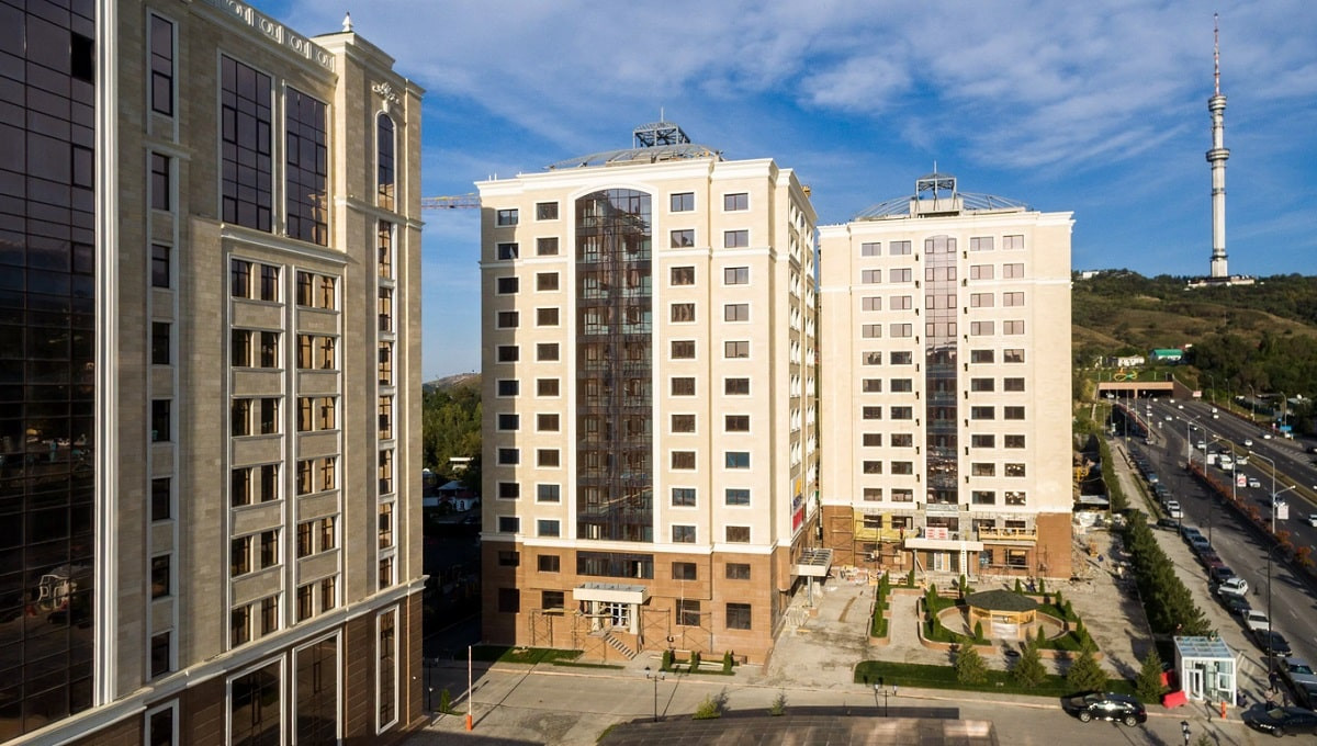 Свыше 3000 многоквартирных жилых домов Алматы перешли на новые формы управления 