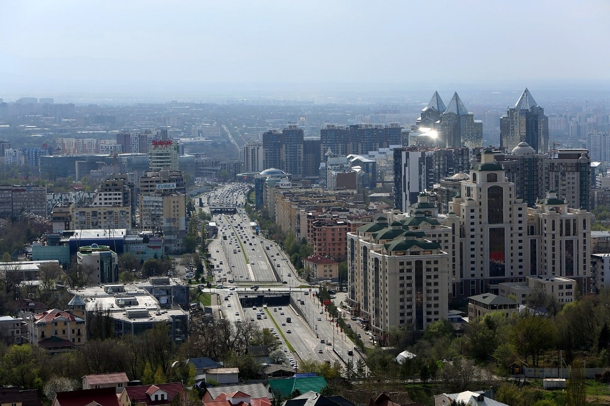 Б. Сагинтаев: 47% бюджета Алматы идет на решение социальных запросов горожан