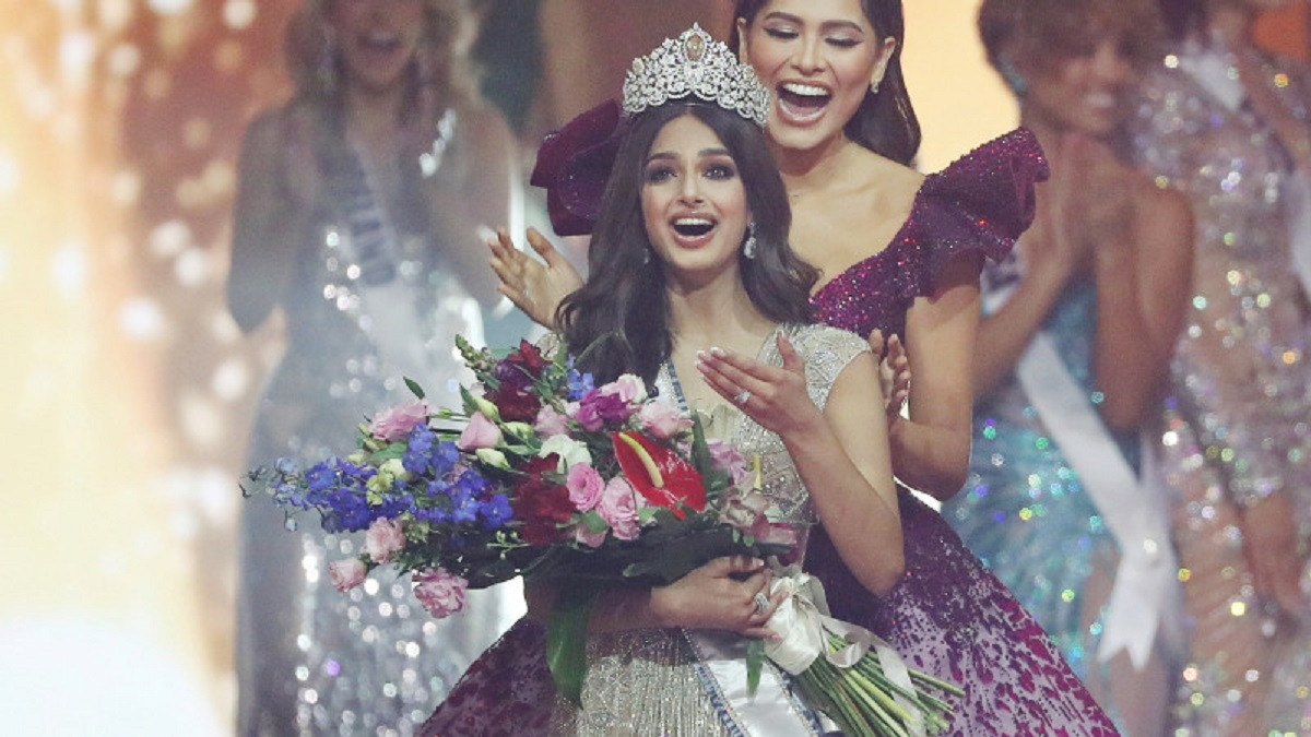Конкурс "Мисс Вселенная" выиграла представительница Индии