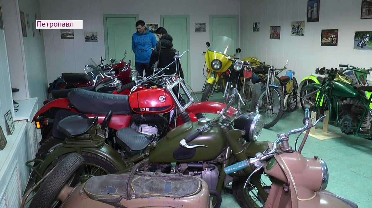 Соғыс кезінен қалғаны да бар: Петропавлда коллекционер 40-тан астам мотоцикл жинаған