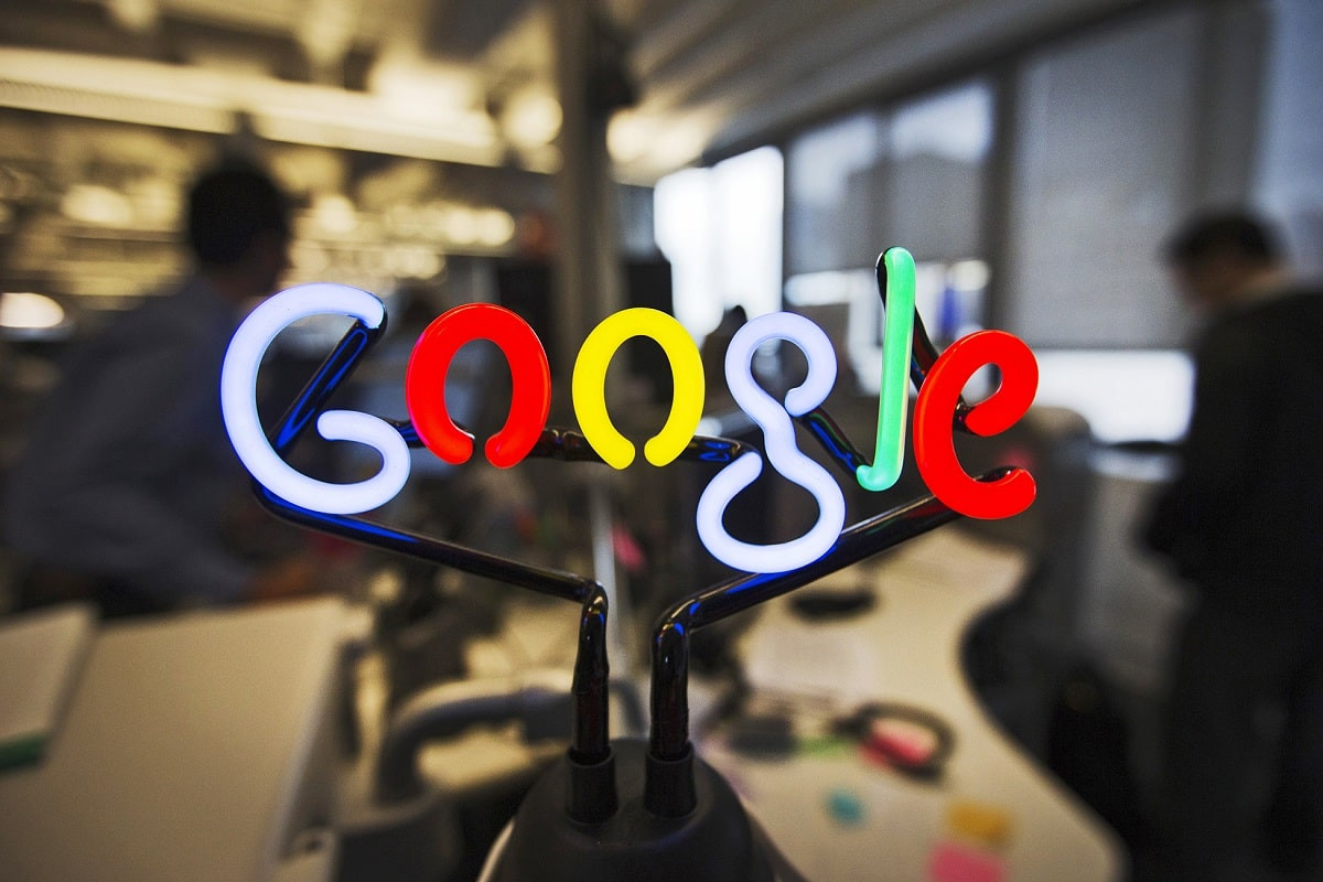 Последнее предупреждение: Google уволит непривившихся до 18 января от COVID-19 сотрудников