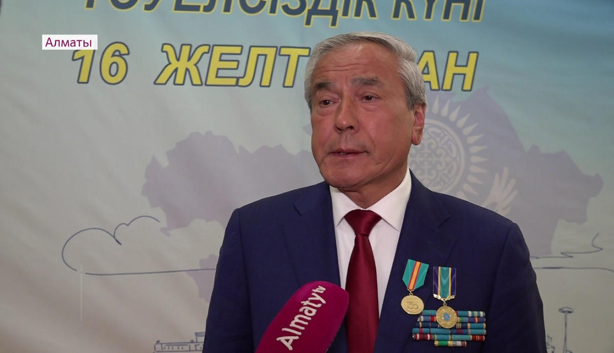 Члены АНК поздравили казахстанцев с Днем Независимости