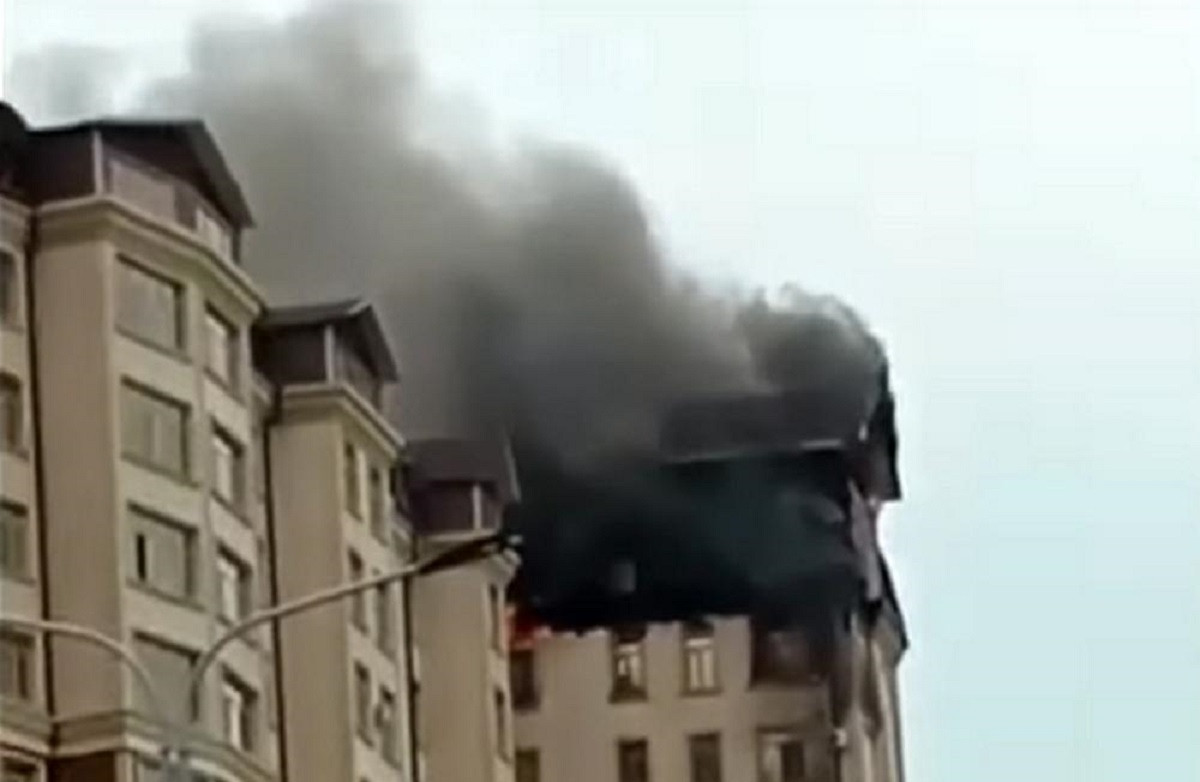 Новый жилой комплекс загорелся в Актау
