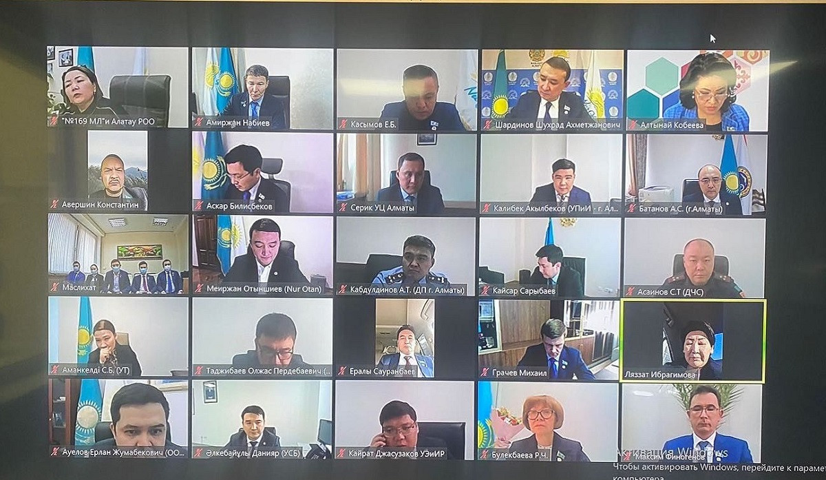 Депутаты фракции партии Nur Otan в Алматы подвели итоги года