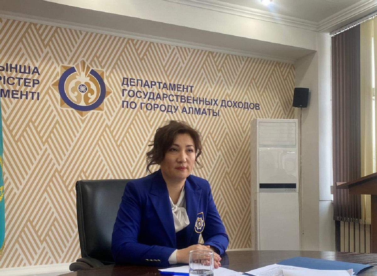 В Алматы разъяснили вопросы мобильных переводов