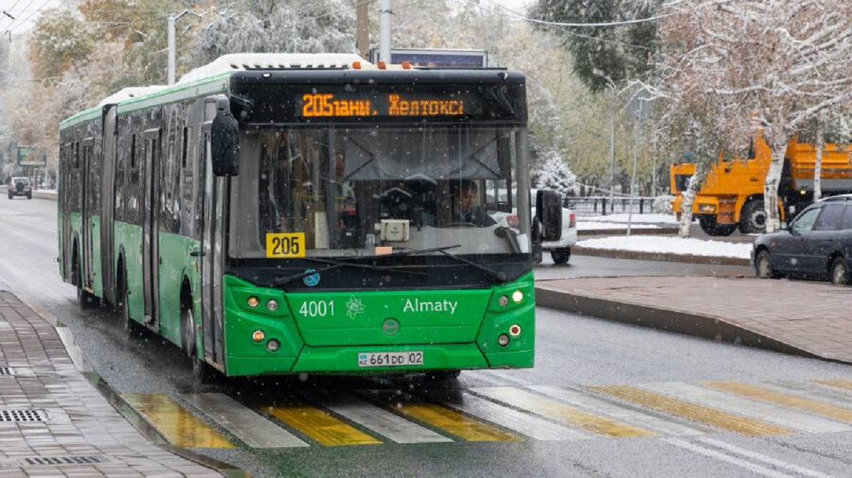 Как будет работать общественный транспорт в Алматы в праздничные дни