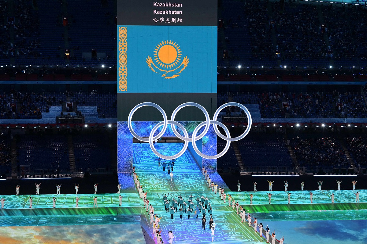 Олимпийские игры открылись в Пекине: сборная Казахстана прошлась на церемонии 