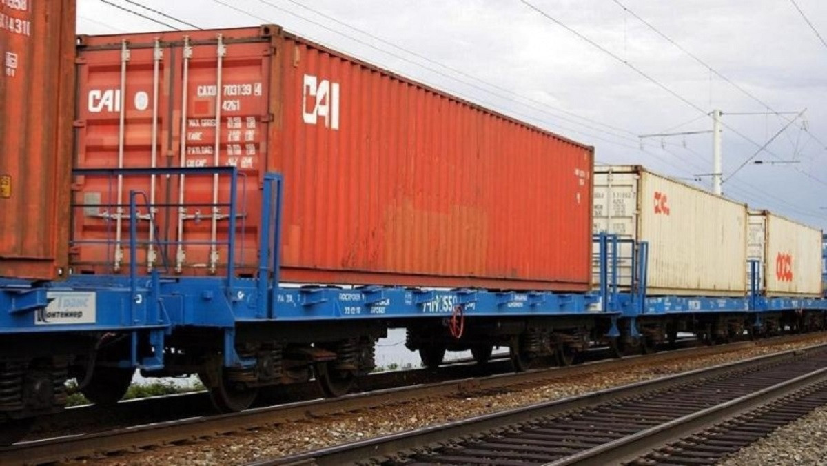 ҚР Үкіметінің қолдауымен Әзербайжанға 40 жүк локомотиві экспортталды 