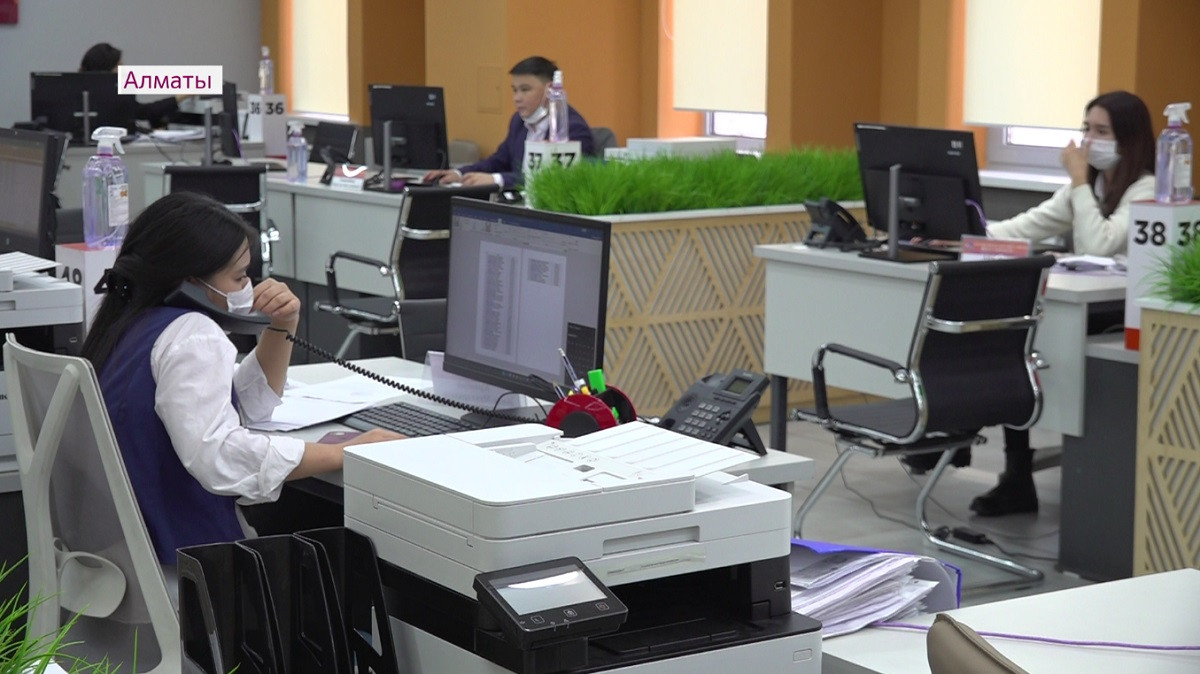Уровень молодежной безработицы снизился на 5% в Алматы