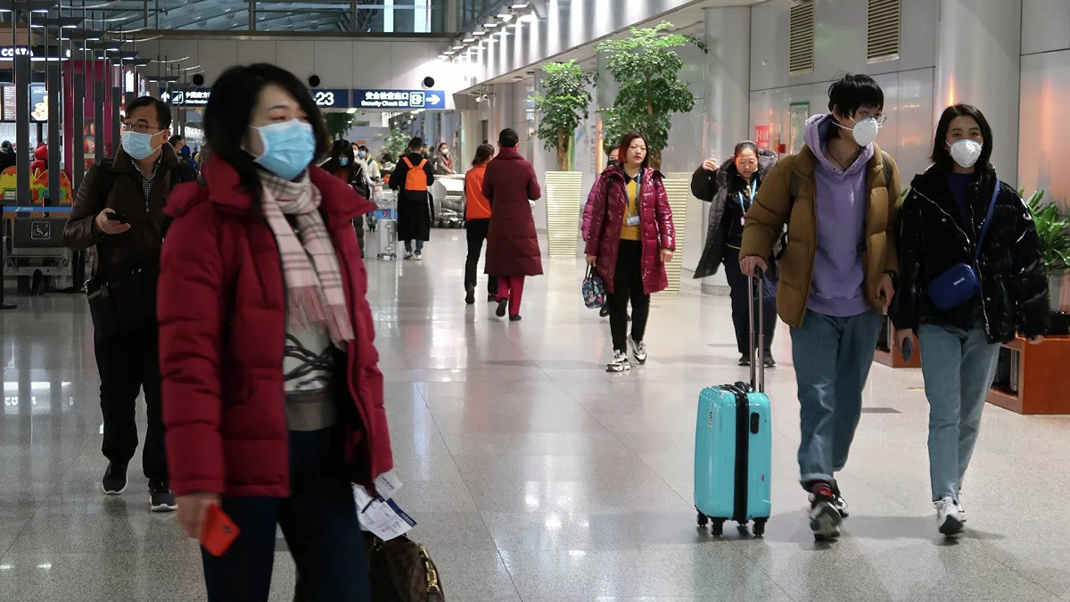 В Китае новая вспышка коронавируса: закрывают города на карантин