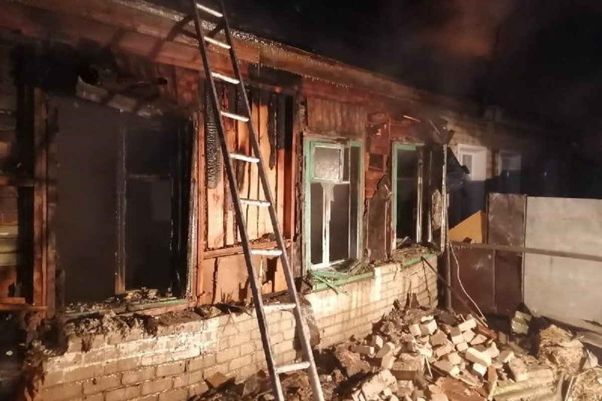 Пять человек погибли при пожаре в Петропавловске