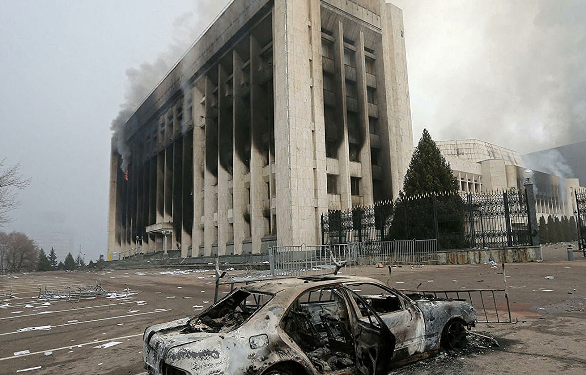 Генпрокурор Казахстана: в «январской трагедии» было повреждено 1500 зданий различных учреждений