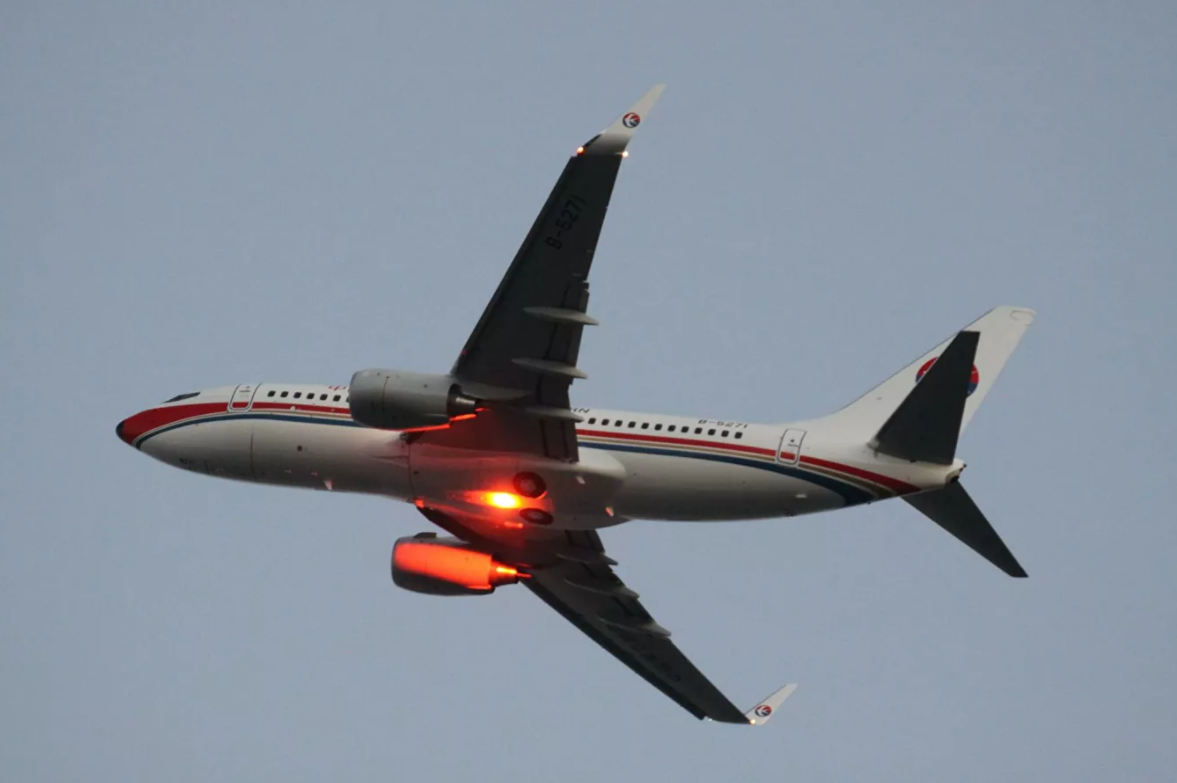 Самолет с пассажирами разбился на юге Китая
