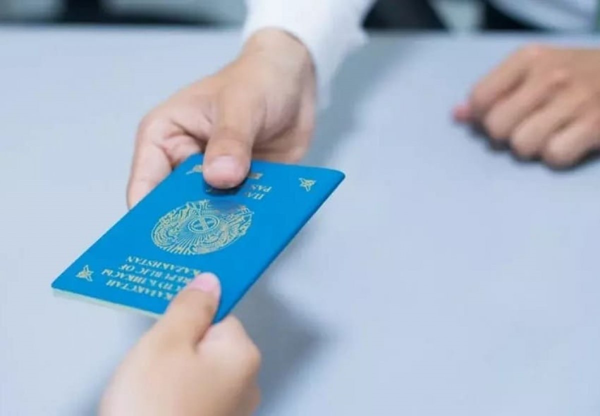 Три варианта паспортов вводятся в Казахстане: названа стоимость