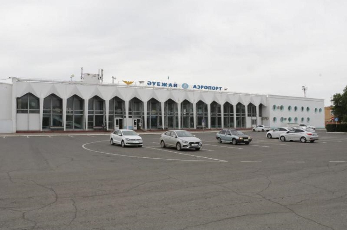 Аэропорт Уральска назвали в честь Маншук Маметовой