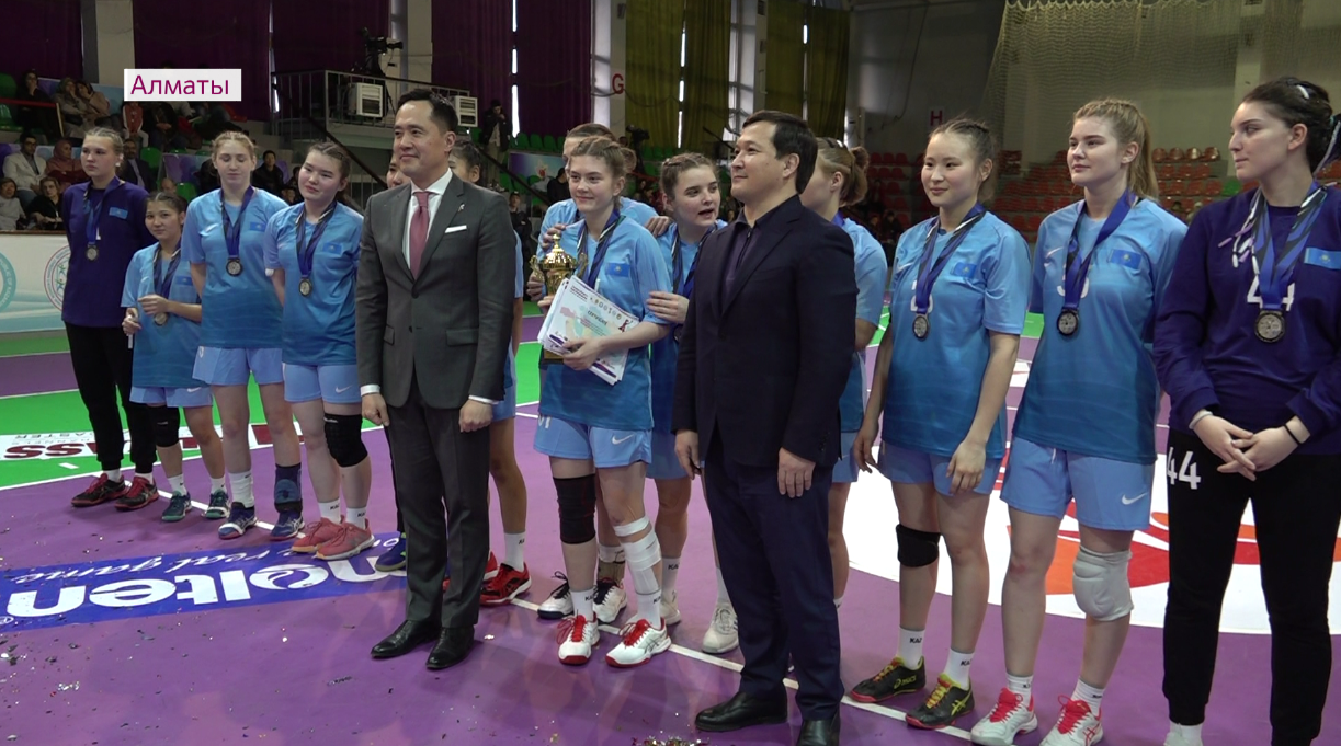 Казахстанская сборная по женскому гандболу получила путевку на Чемпионат мира