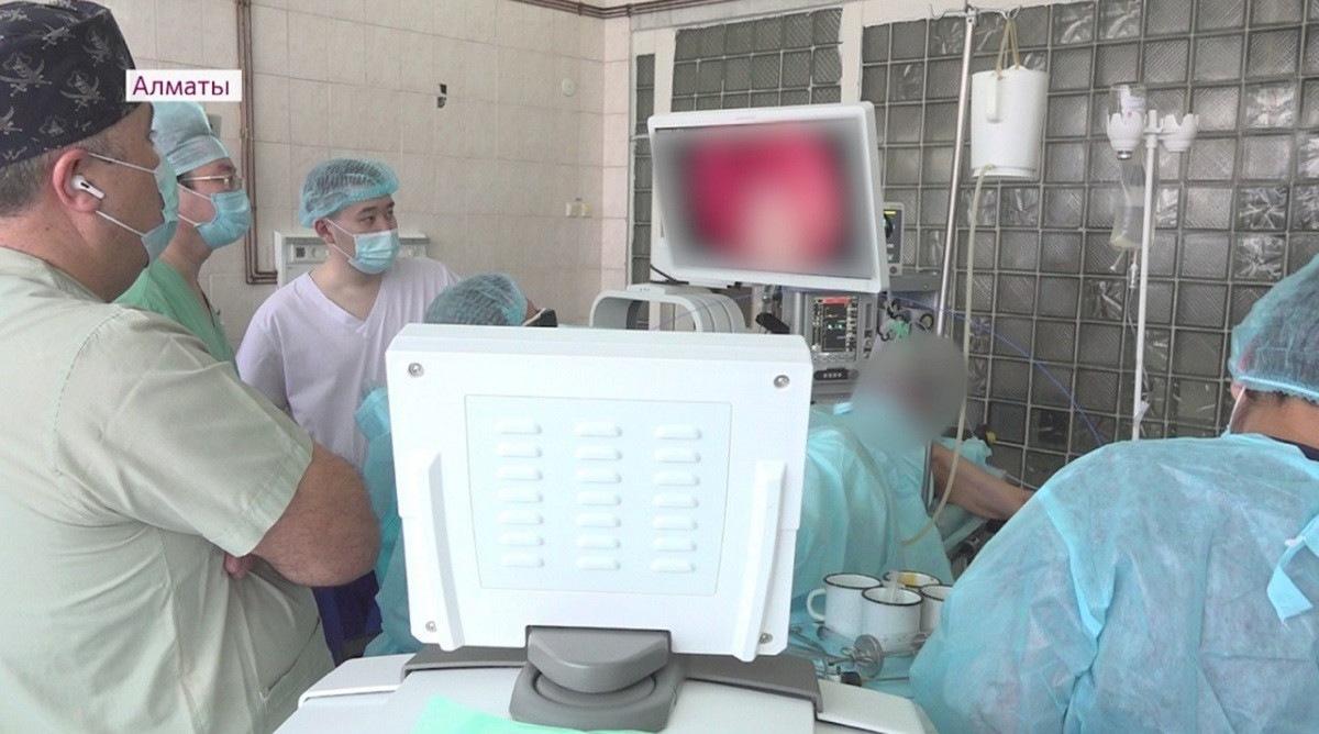 Без шрамов и осложнений: в одной из больниц Алматы появилась инновационная техника 