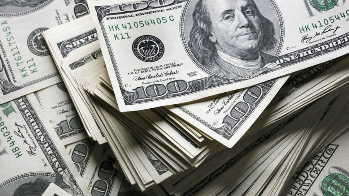 Падение продолжается: 30 марта курс доллара в Казахстане снова снизился