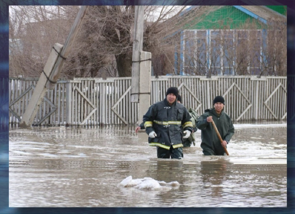 Весенние паводки на западе Казахстана: более 700 человек эвакуировали за сутки в двух областях
