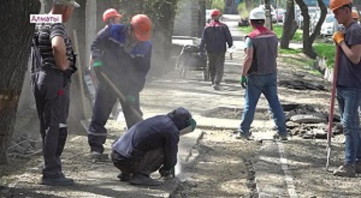 В Бостандыкском районе Алматы планируют отремонтировать 80 дворов до конца года