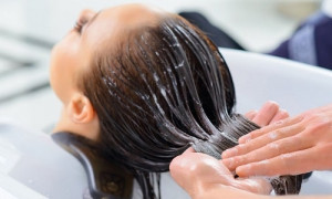 Вредно ли мыть голову каждый день - полезные советы
