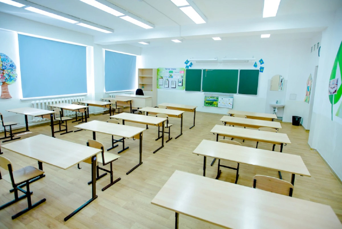 Как решается дефицит мест в школах Бостандыкского района