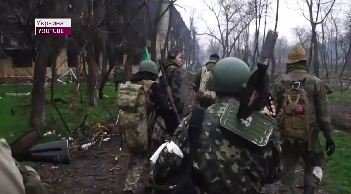 Украинадағы әскери жағдай бір айға созылуы мүмкін