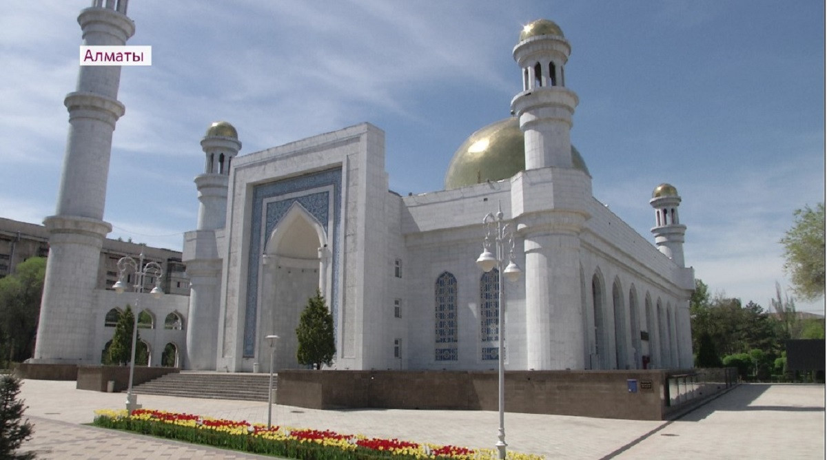 Кадыр тун - 2022: впервые за 2 года во всех мечетях Алматы пройдет коллективный намаз 