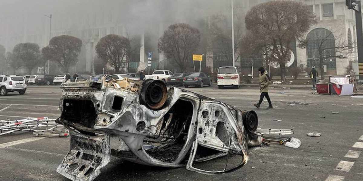 Акимат Алматы выплатил 258 млн тенге владельцам автомобилей, поврежденных во время январских событий 