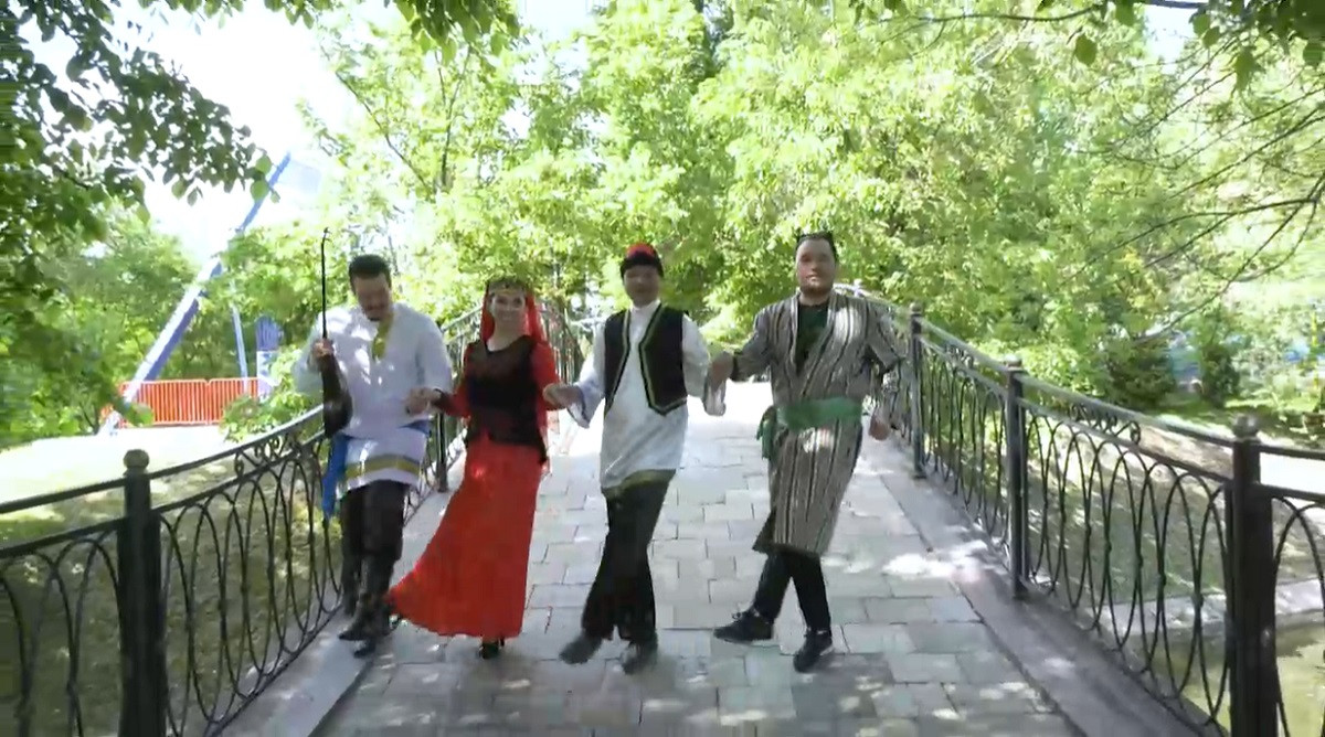 Музыкальный подарок: полиция Алматы представила праздничный видеоклип 