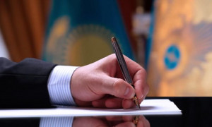 Президент РК подписал поправки в конституционный закон о референдуме
