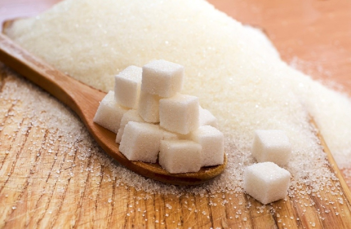 Экспорт сахара временно запретили в Казахстане
