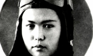 100 лет назад родилась советская летчица Хиуаз Доспанова