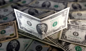 За сколько продают доллары в обменниках Алматы 21 мая