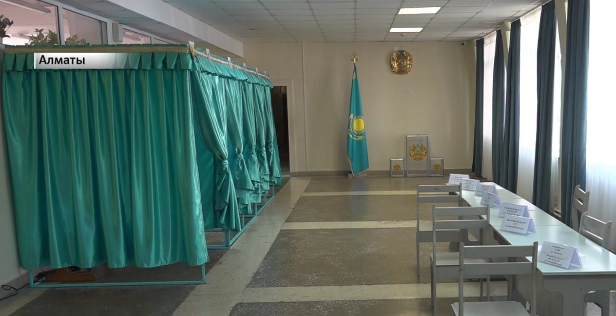 Референдум-2022: в Алматы работают все участки для голосования