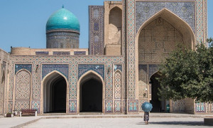 Өзбекстан туристерден ПТР-тестті алып тастады