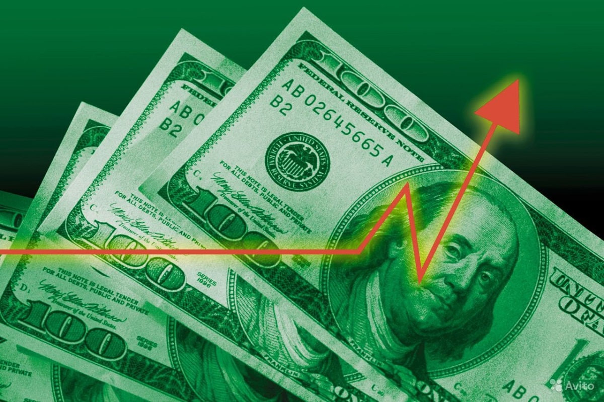 Уходит в отрыв: курс доллара активно укрепляется в Казахстане