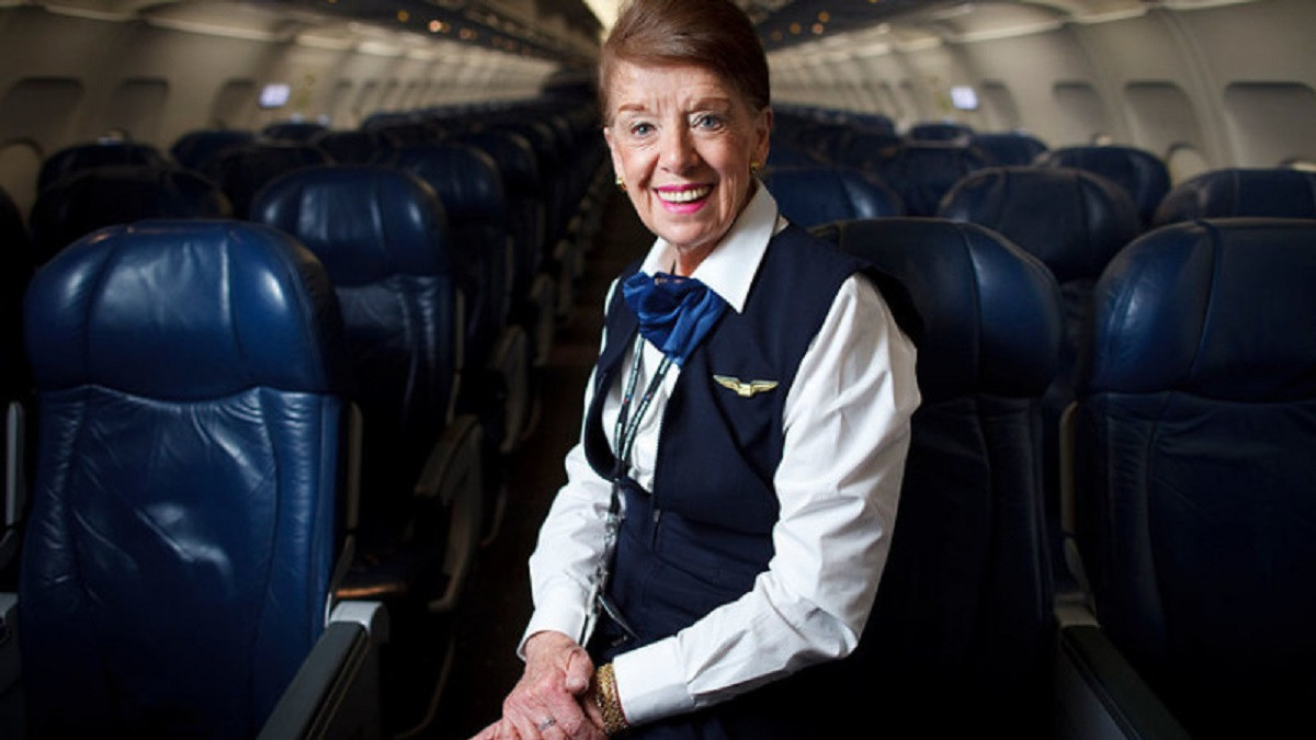 Возраст не помеха: 86-летняя американская стюардесса попала в книгу рекордов Гиннесса