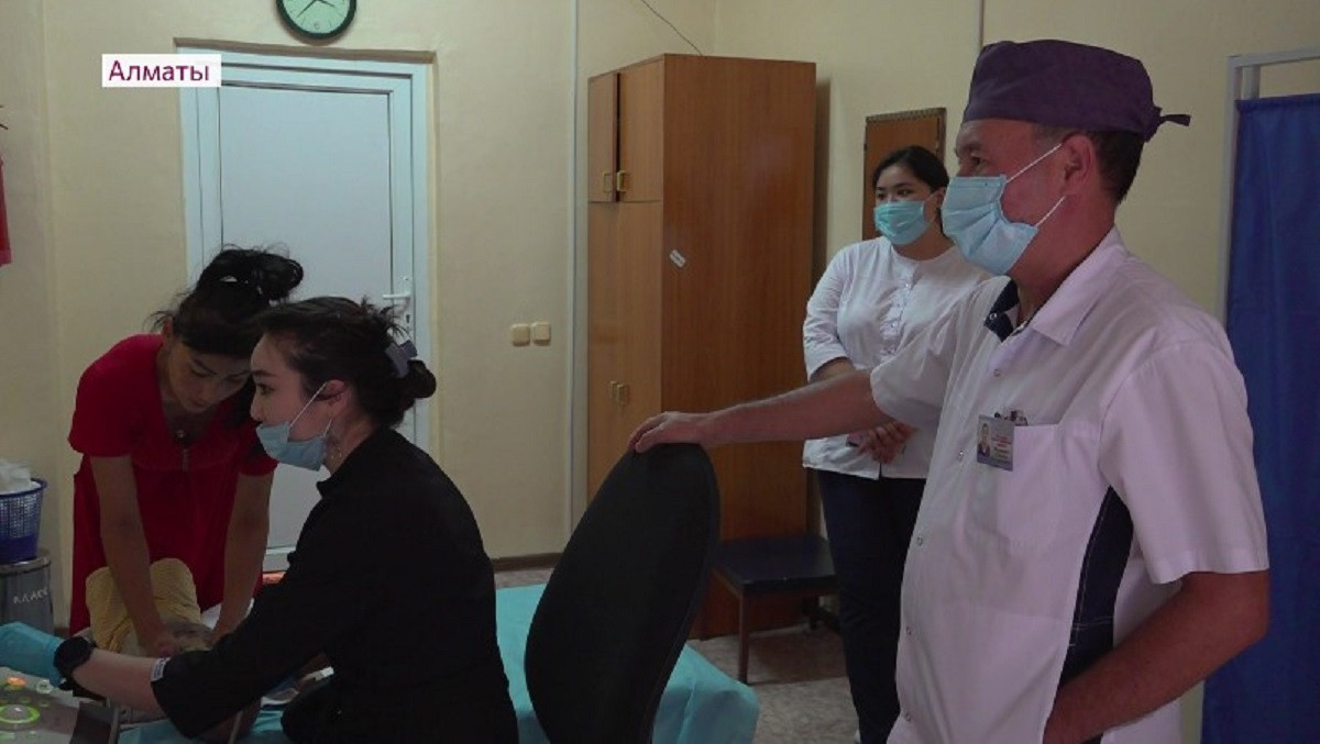 Для лечения детей в Алматы используют современное оборудование