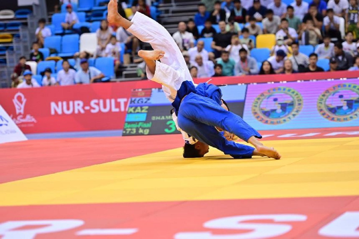 Казахстан занял четвертое место в медальном зачете ЧА-2022 по дзюдо