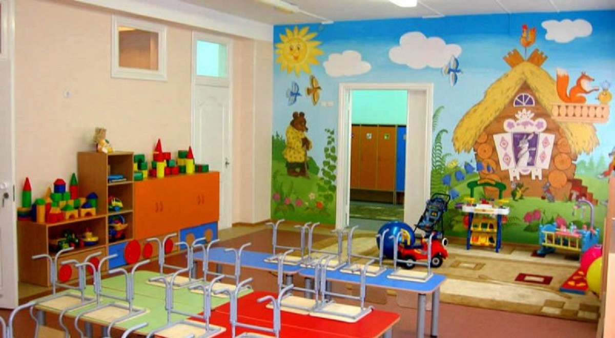 Воспитательница несколько месяцев избивала малышей в детском саду Уральска