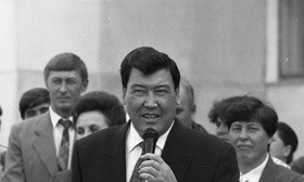 Скончался известный государственный деятель Балташ Турсумбаев