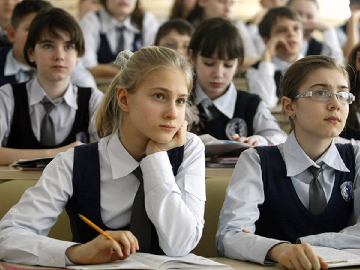 Отмену русскоязычных классов в школах прокомментировали в Минпросвещения РК