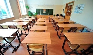 Школы в Казахстане переведут на пятидневку