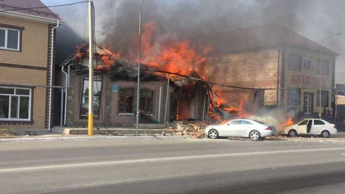 Оружейный магазин загорелся в Костанае