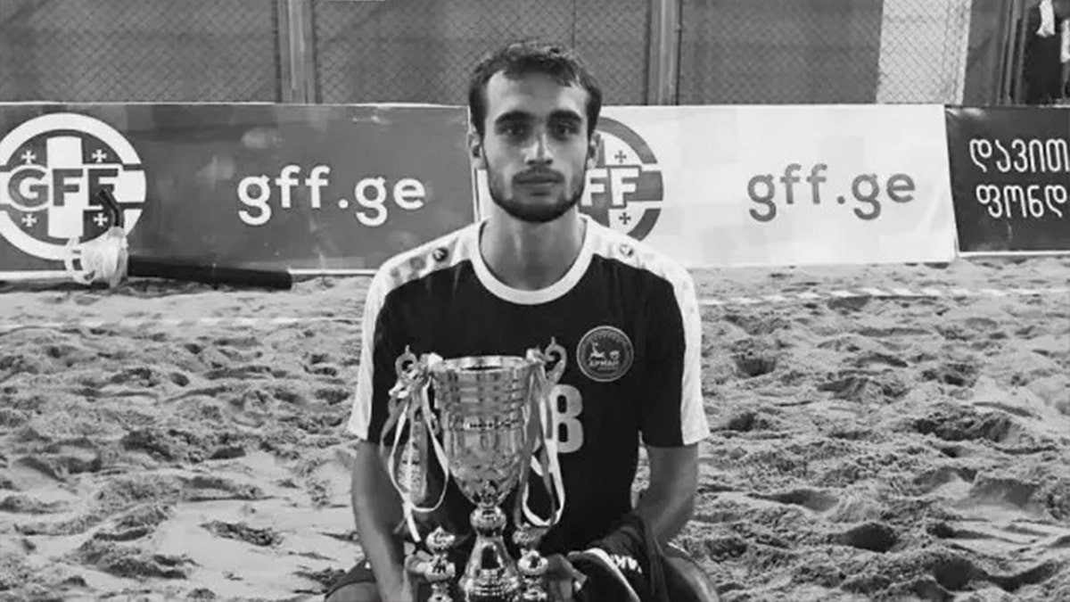 Игрок пляжной сборной Казахстана по футболу погиб в Павлодаре