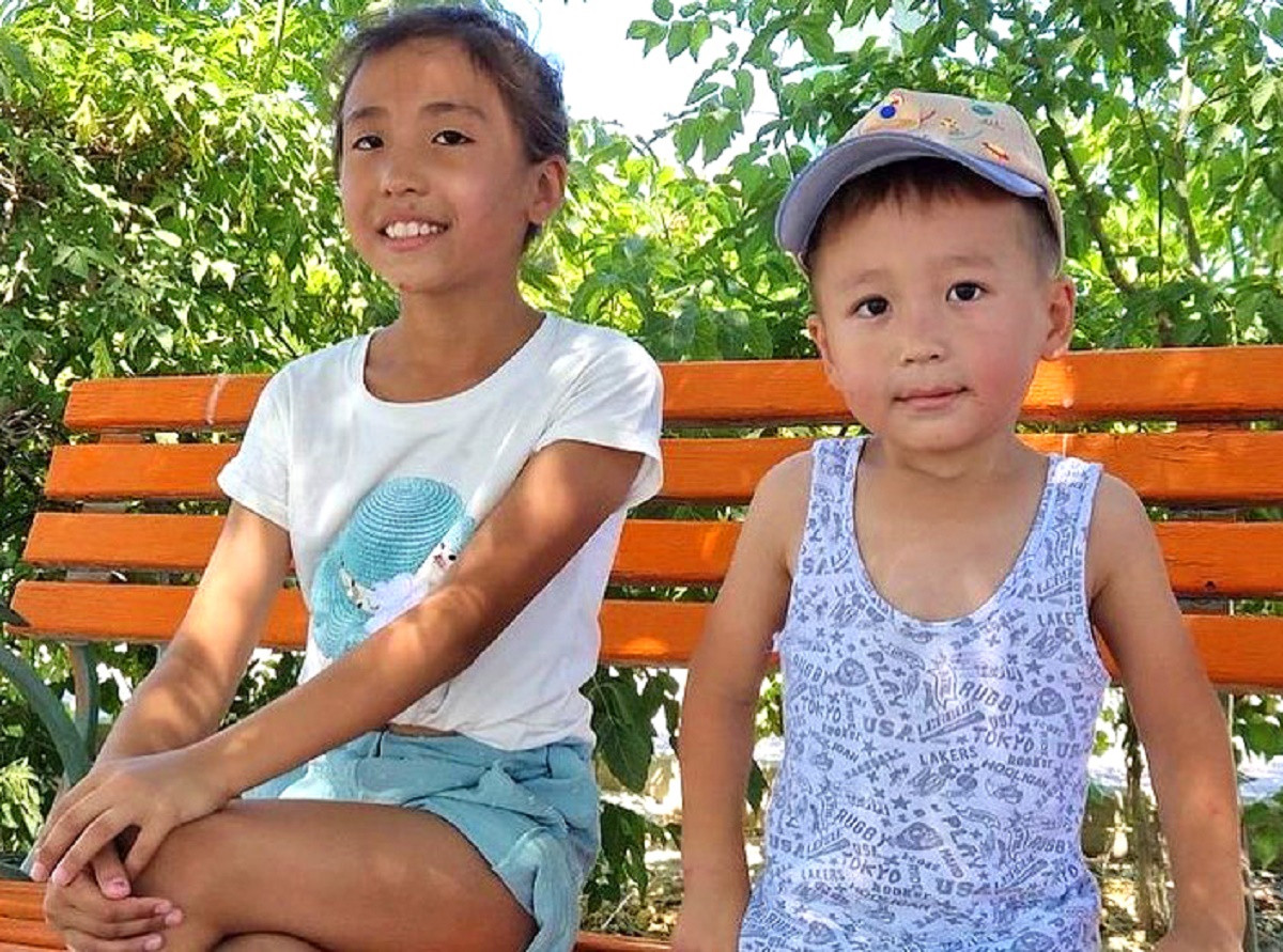В Кызылординской области девочка спасла задыхающегося брата