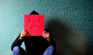 Чем опасна маскированная депрессия, рассказал врач-психотерапевт из Алматы