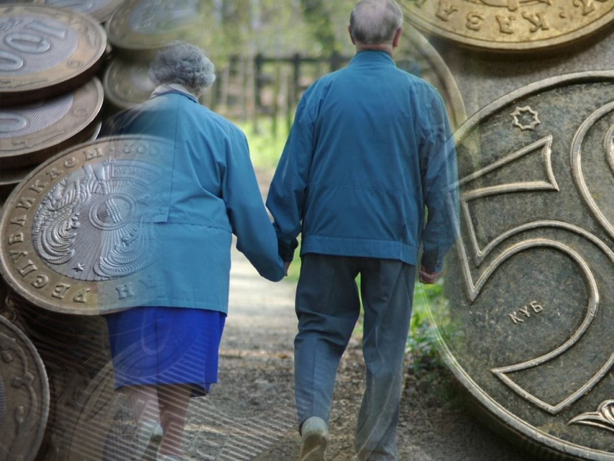 Сколько получат пенсионеры столицы ко Дню пожилых людей