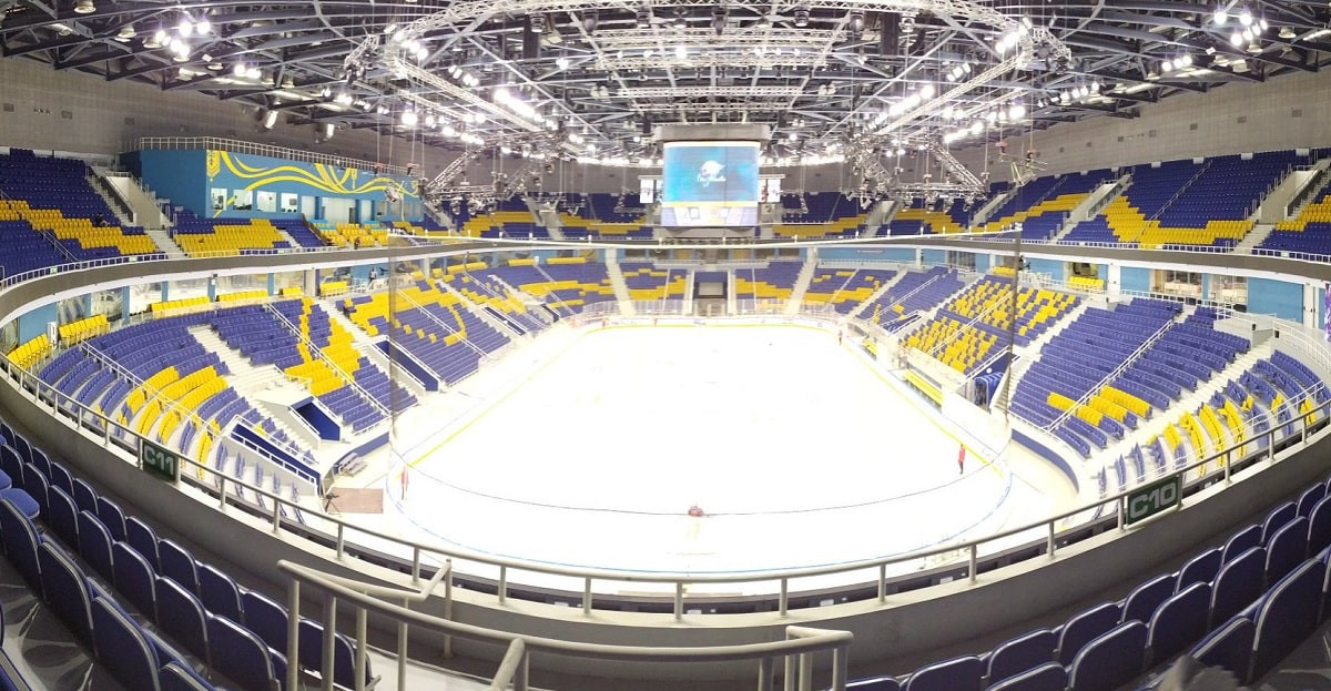Ерболат Досаев поручил организовать в Almaty Arena график посещения детских хоккейных команд
